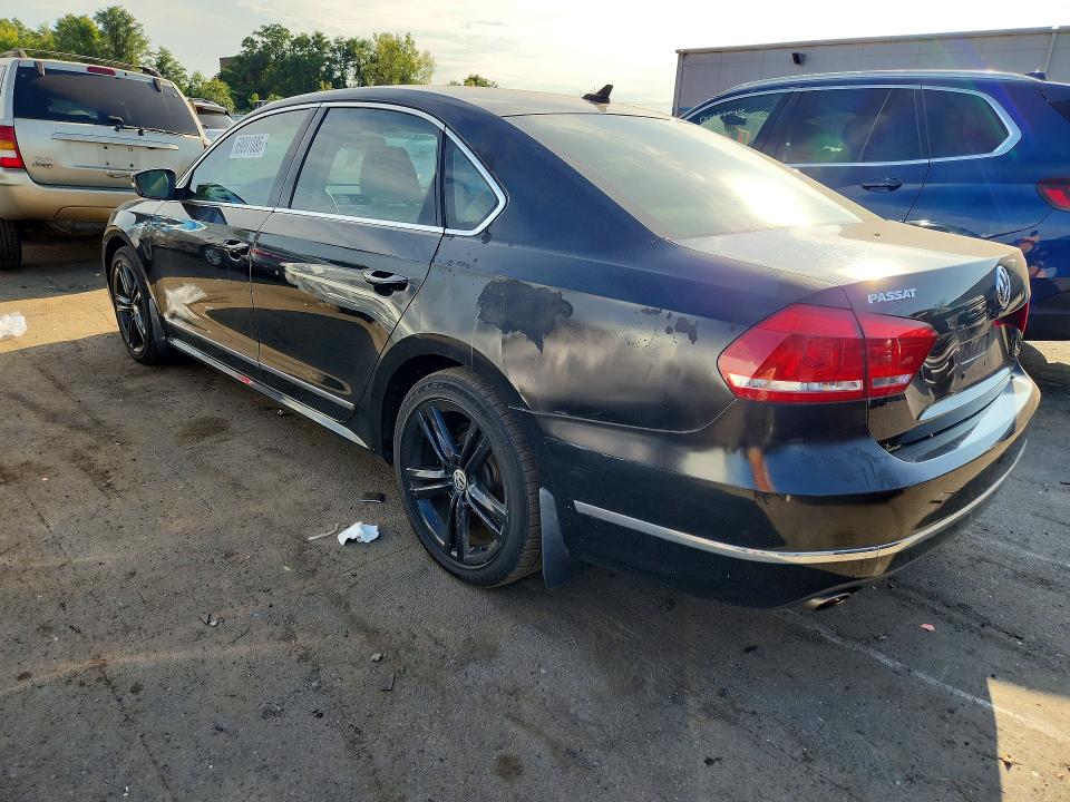 69091086 :رقم المزاد ، 1VWBT7A35FC069451 vin ، 2015 Volkswagen Passat مزاد بيع