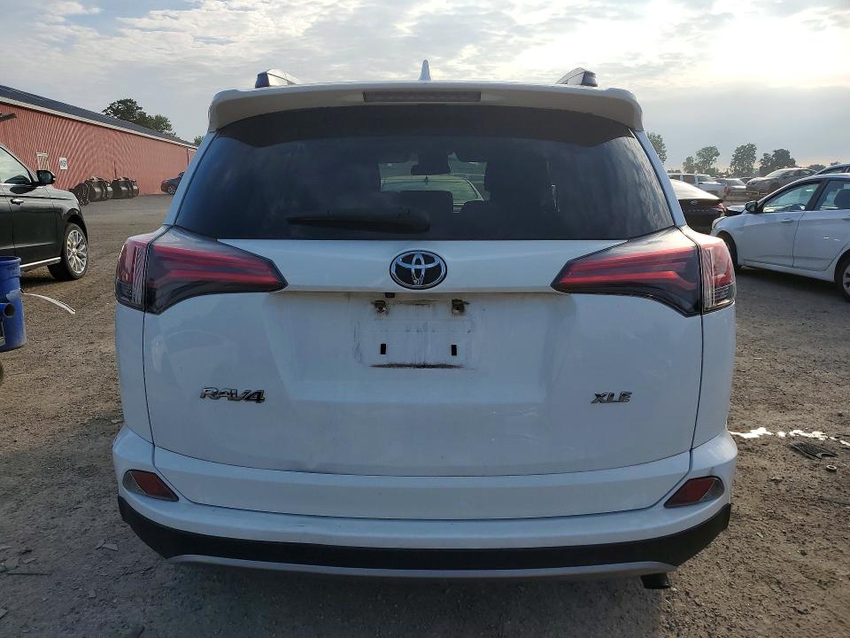 Aukcja sprzedaży 2018 Toyota Rav4, vin: 2T3WFREV6JW442103, numer aukcji: 67913386