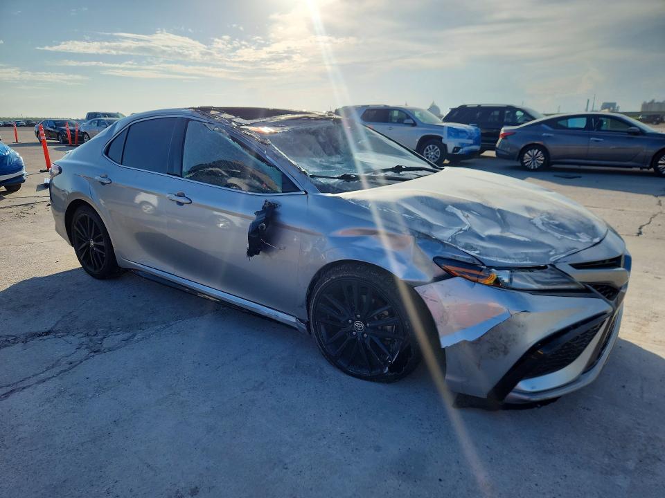 Продаж на аукціоні авто 2021 Toyota Camry, vin: 4T1K61AK2MU444231, номер лоту: 68306616