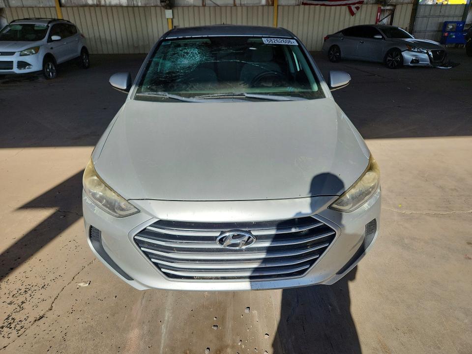 68262606 :رقم المزاد ، 5NPD74LF5HH202187 vin ، 2017 Hyundai Elantra مزاد بيع