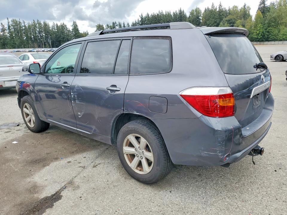 2010 Toyota Highlander მანქანა იყიდება აუქციონზე, vin: 5TDJK3EH8AS015858, აუქციონის ნომერი: 68238476