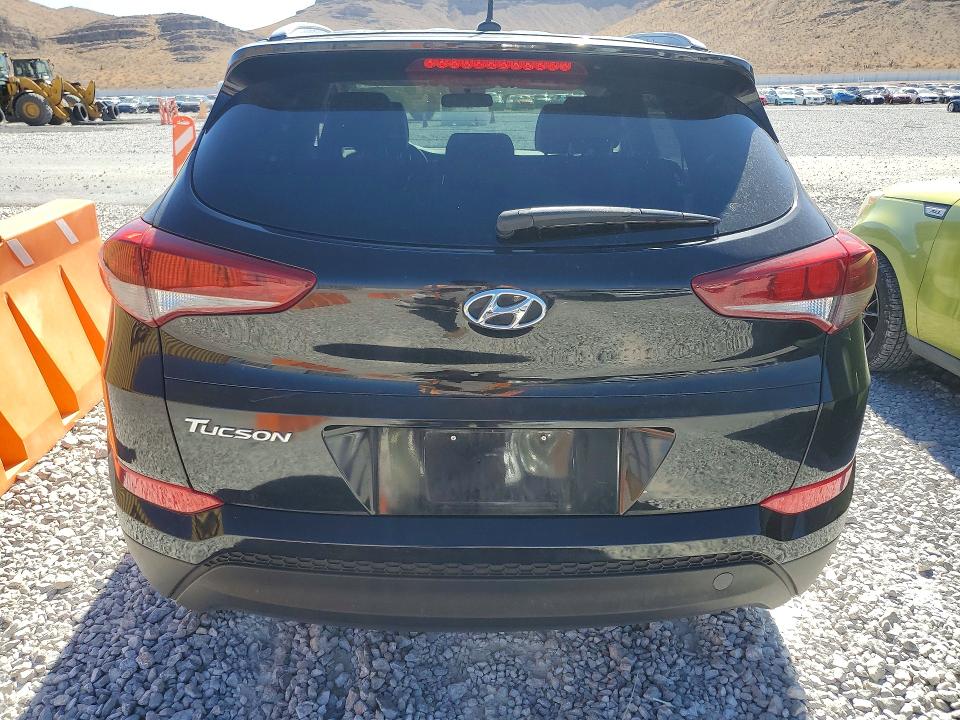 Продажа на аукционе авто 2017 Hyundai Tucson, vin: KM8J33A41HU565372, номер лота: 67699386