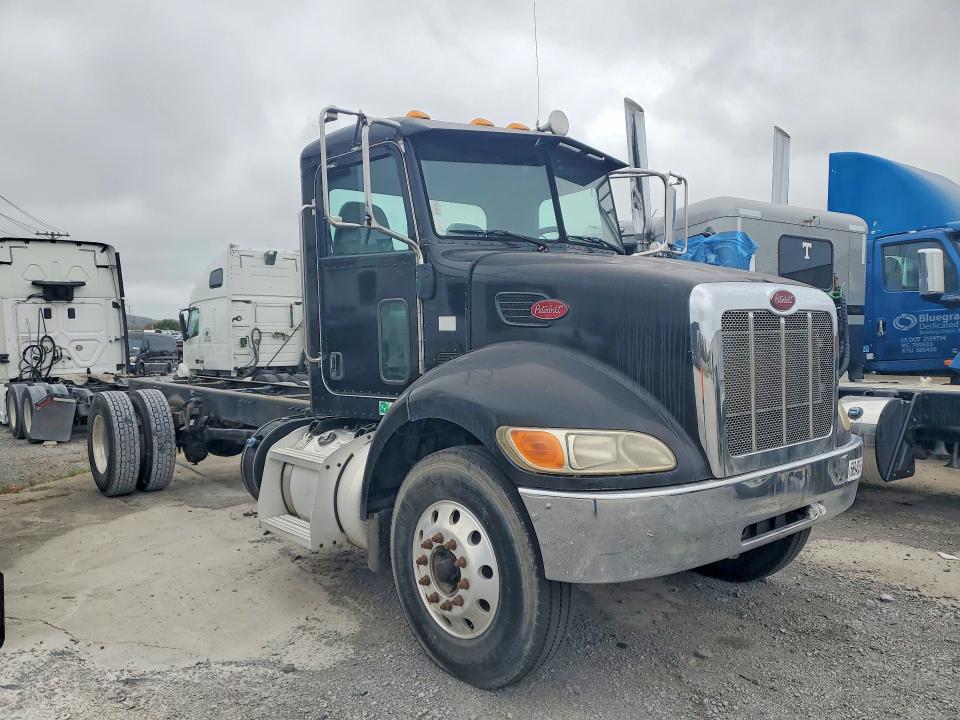 Aukcja sprzedaży 2011 Peterbilt 348, vin: 2NP3HN8XXBM121668, numer aukcji: 66946066