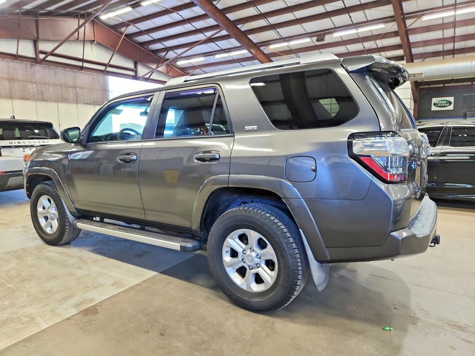69324156 :رقم المزاد ، JTEBU5JR5F5261350         vin ، 2015 Toyota 4runner مزاد بيع