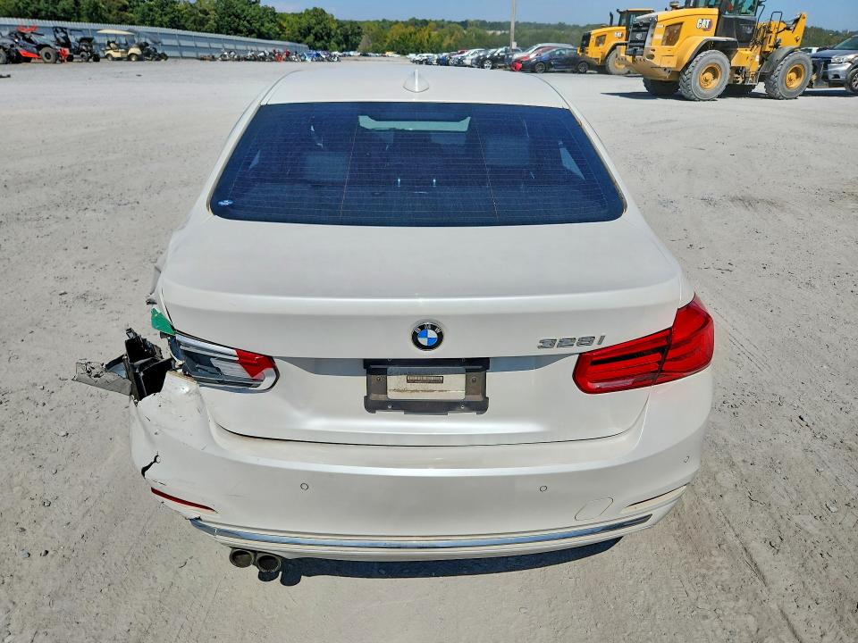 69068266 :رقم المزاد ، WBA8E9G58GNT84016 vin ، 2016 Bmw 328 مزاد بيع