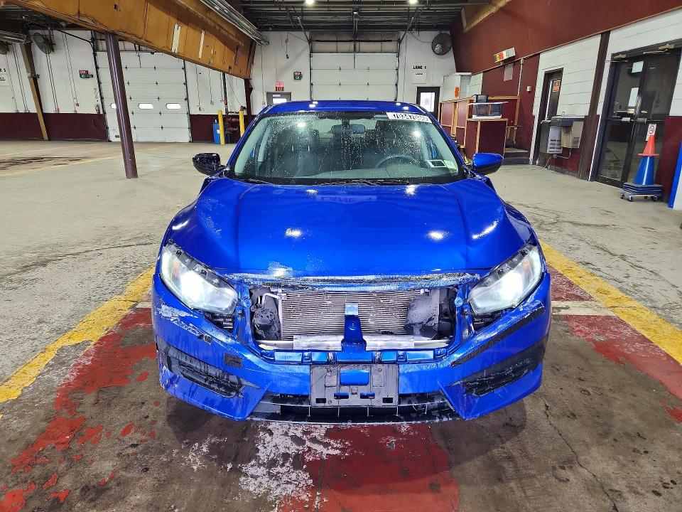 70347036 :رقم المزاد ، 2HGFC2F55HH564719 vin ، 2017 Honda Civic مزاد بيع