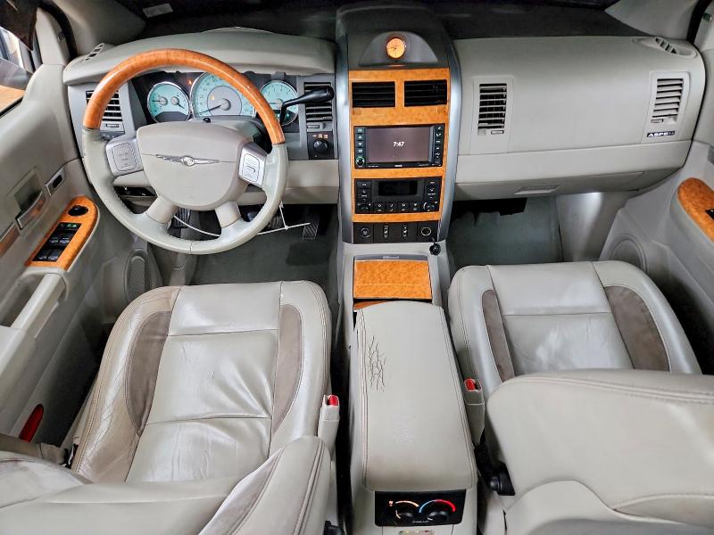 70136596 :رقم المزاد ، 1A8HW58238F140386 vin ، 2008 Chrysler Aspen مزاد بيع