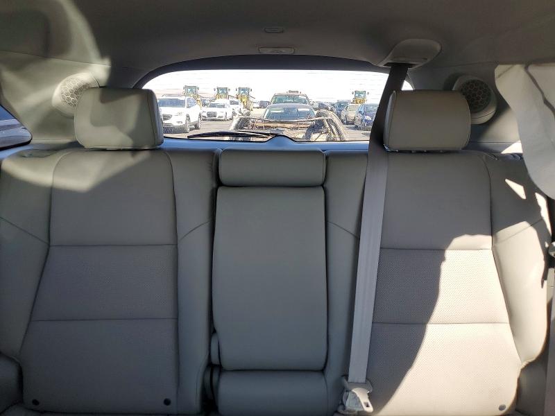 68850916 :رقم المزاد ، 5J8TB4H75JL014901 vin ، 2018 Acura Rdx مزاد بيع