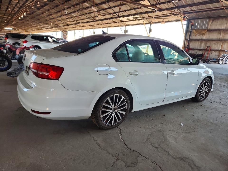 66916666 :رقم المزاد ، 3VWD17AJ4GM301373 vin ، 2016 Volkswagen Jetta مزاد بيع