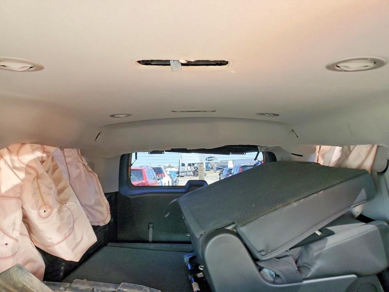 68044646 :رقم المزاد ، 1GNLCDKCXKR175977 vin ، 2019 Chevrolet Tahoe مزاد بيع