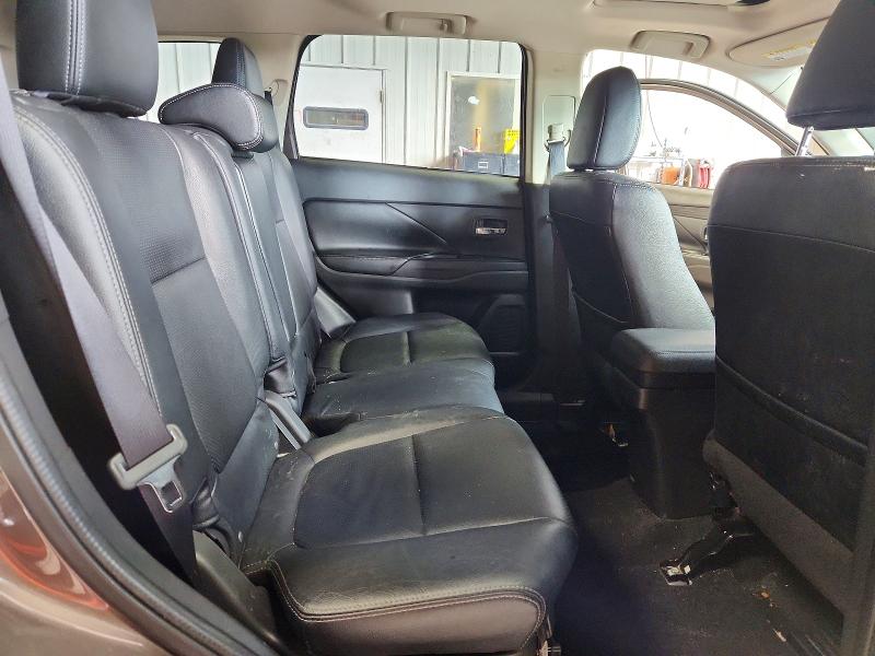 70237346 :رقم المزاد ، JA4AD3A30GZ015763 vin ، 2016 Mitsubishi Outlander مزاد بيع