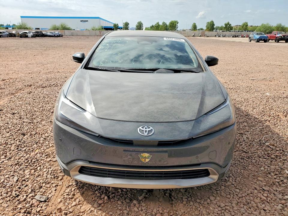 Продаж на аукціоні авто 2026 Toyota Prius Plug-in Hybrid, vin: JTDACACU4T3062343, номер лоту: 68971096