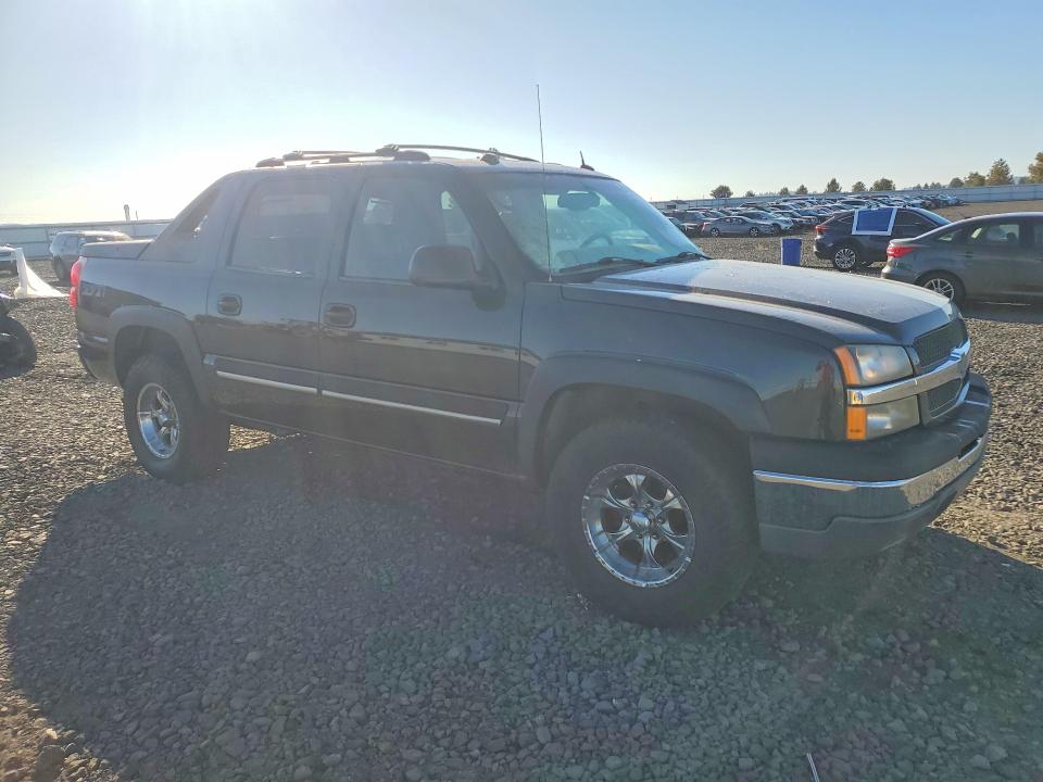 69456806 :رقم المزاد ، 3GNEK12T14G326878 vin ، 2004 Chevrolet Avalanche مزاد بيع