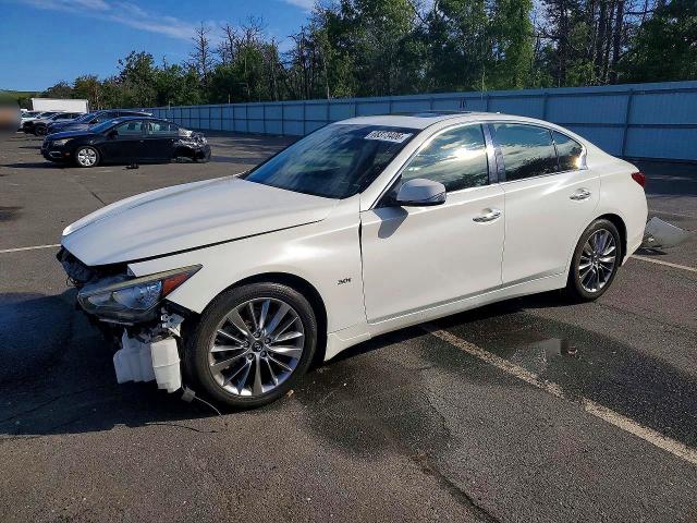 68373406 :رقم المزاد ، JN1EV7AR5JM443934 vin ، 2018 Infiniti Q50 مزاد بيع
