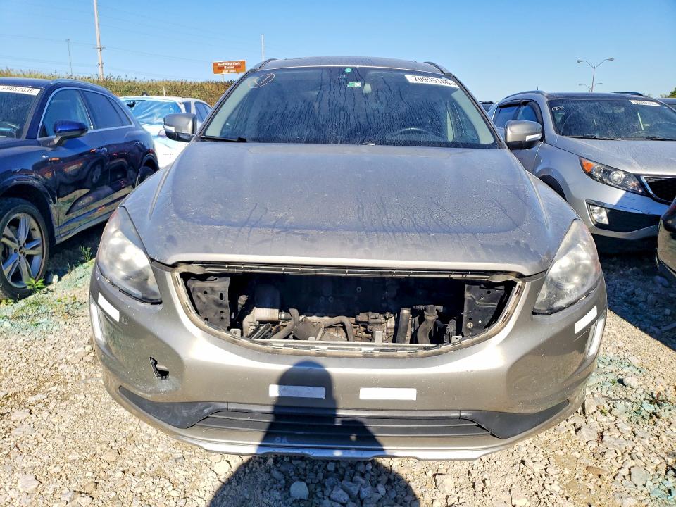 2015 Volvo Xc60 მანქანა იყიდება აუქციონზე, vin: YV4902RC0F2580036, აუქციონის ნომერი: 70995166