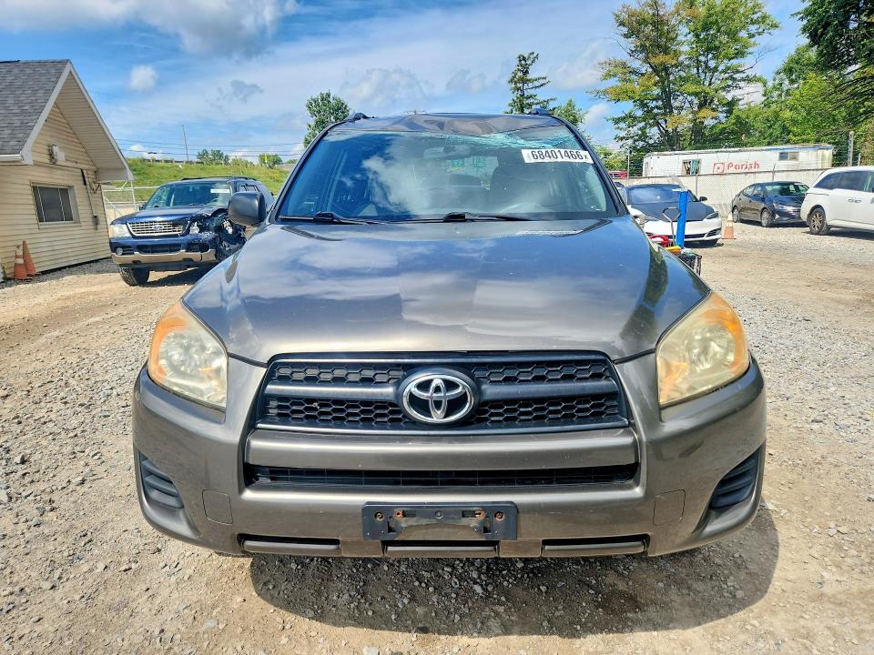 68401466 :رقم المزاد ، JTMBF4DV8B5040868 vin ، 2011 Toyota Rav4 مزاد بيع