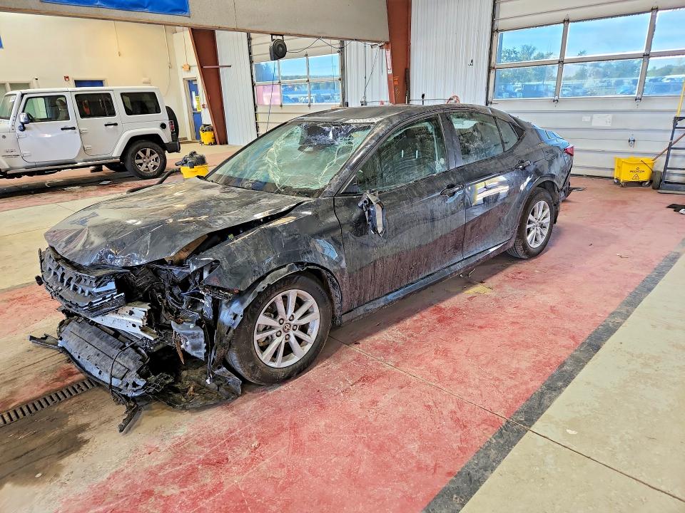 2026 Toyota Camry მანქანა იყიდება აუქციონზე, vin: 4T1DAACK3TU723206, აუქციონის ნომერი: 69968826