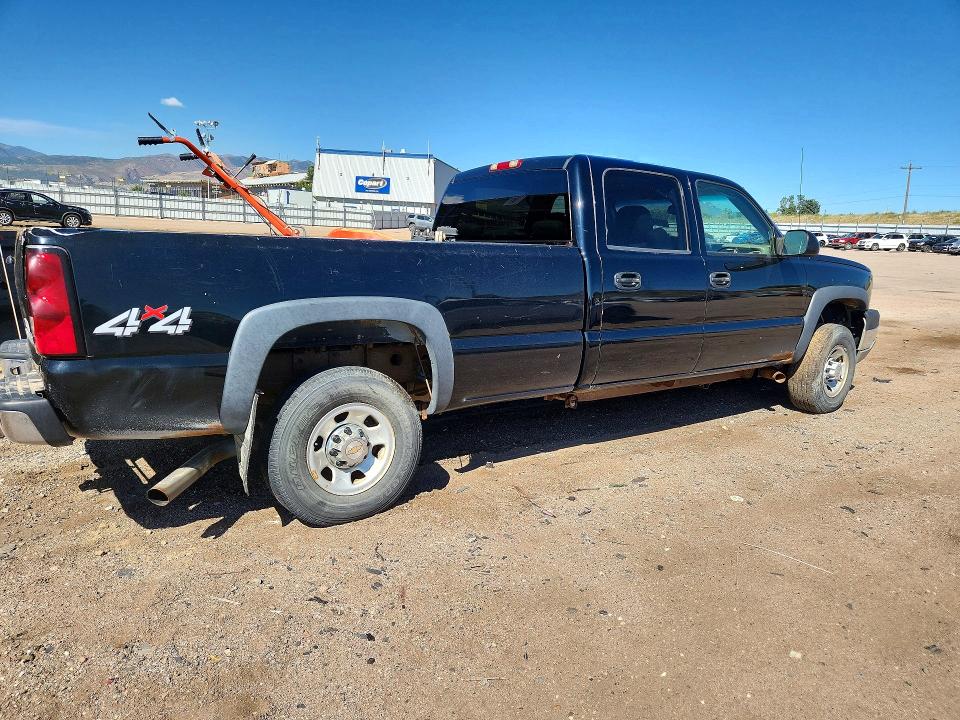 Продаж на аукціоні авто 2004 Chevrolet Silverado, vin: 1GCHK332X4F206988, номер лоту: 70164786