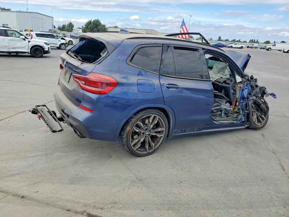 67506186 :رقم المزاد ، 5UXTS3C57J0Y95566 vin ، 2018 Bmw X3 مزاد بيع
