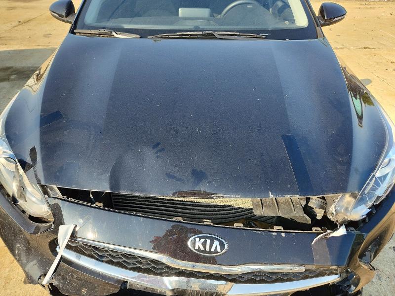 68999986 :رقم المزاد ، 3KPF54ADXLE232699 vin ، 2020 Kia Forte مزاد بيع