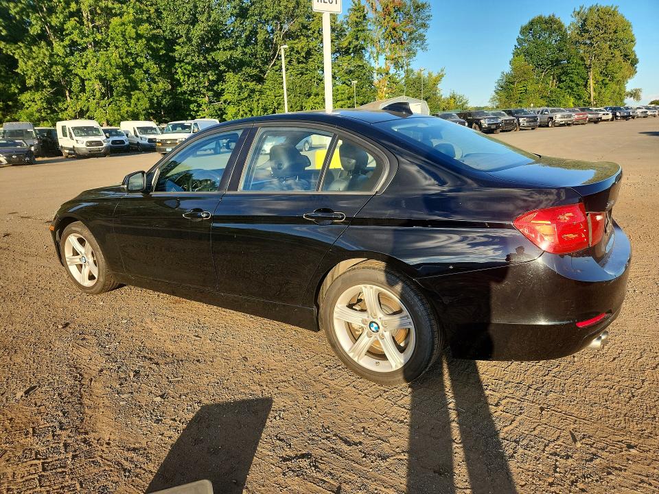 69716176 :رقم المزاد ، WBA3B3C51DF533488 vin ، 2013 Bmw 328 مزاد بيع