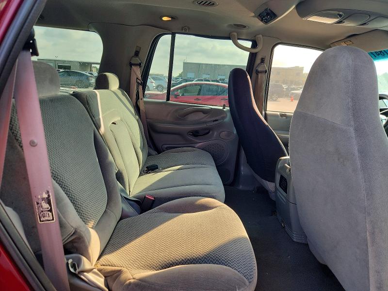 67784776 :رقم المزاد ، 1FMRU15LX1LA01074 vin ، 2001 Ford Expedition مزاد بيع