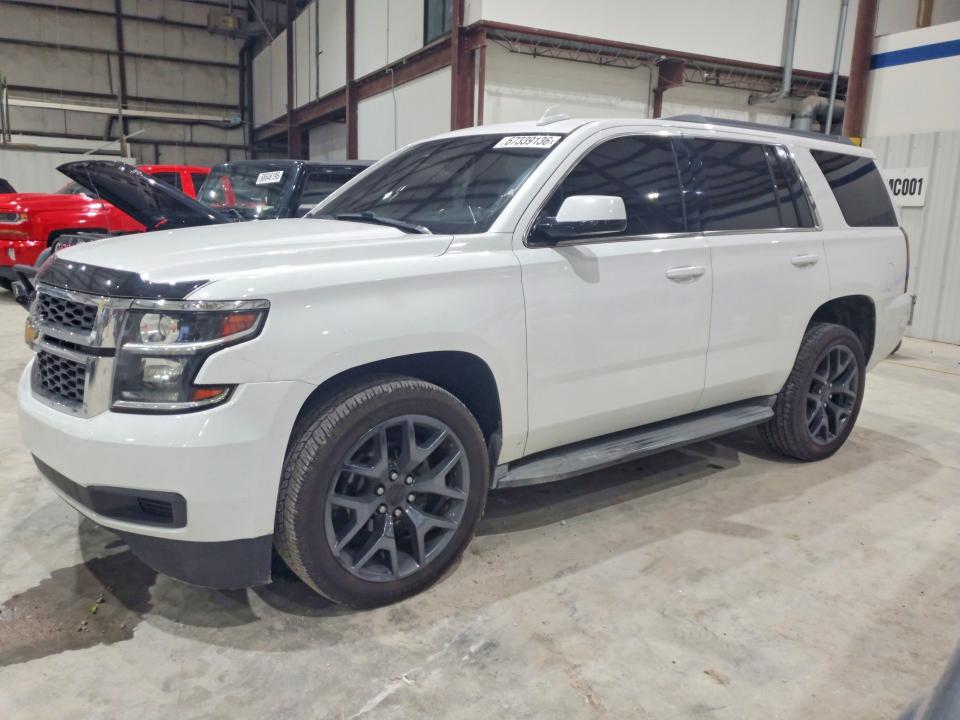 67339136 :رقم المزاد ، 1GNSCBKC2FR608617 vin ، 2015 Chevrolet Tahoe مزاد بيع