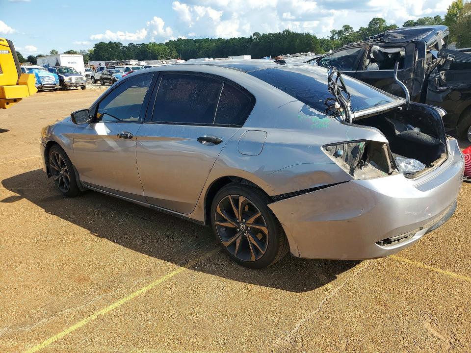 67281276 :رقم المزاد ، 1HGCR2F3XHA085291 vin ، 2017 Honda Accord مزاد بيع