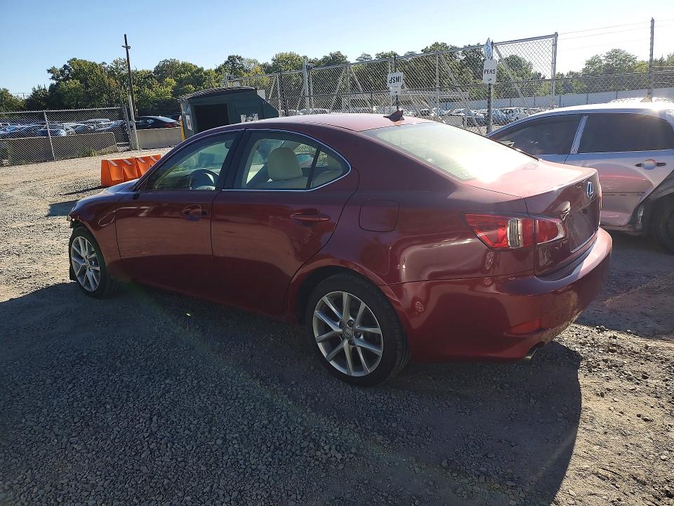 68245016 :رقم المزاد ، JTHCF5C27C5056528 vin ، 2012 Lexus Is مزاد بيع