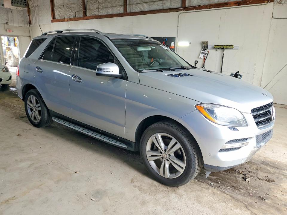 69800926 :رقم المزاد ، 4JGDA5HB4DA213529 vin ، 2013 Mercedes-benz Ml مزاد بيع