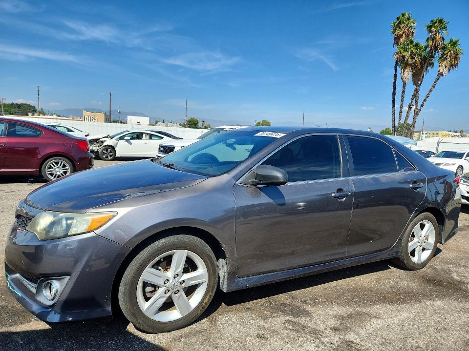 Продажа на аукционе авто 2013 Toyota Camry, vin: 4T1BF1FK7DU704986, номер лота: 70740476