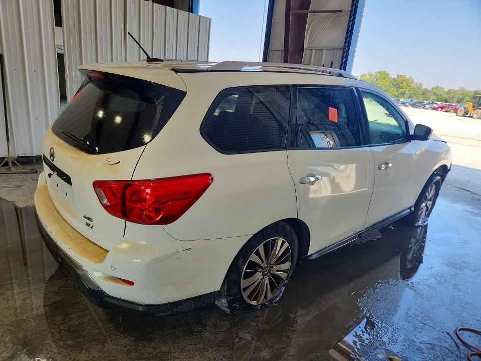 Продажа на аукционе авто 2018 Nissan Pathfinder, vin: 5N1DR2MM5JC647022, номер лота: 65837216