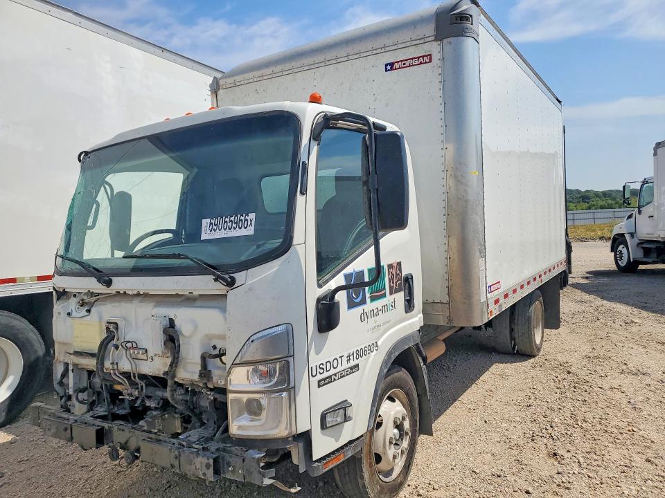 69065966 :رقم المزاد ، 54DC4W1D2RS220114 vin ، 2024 Isuzu Npr Hd مزاد بيع