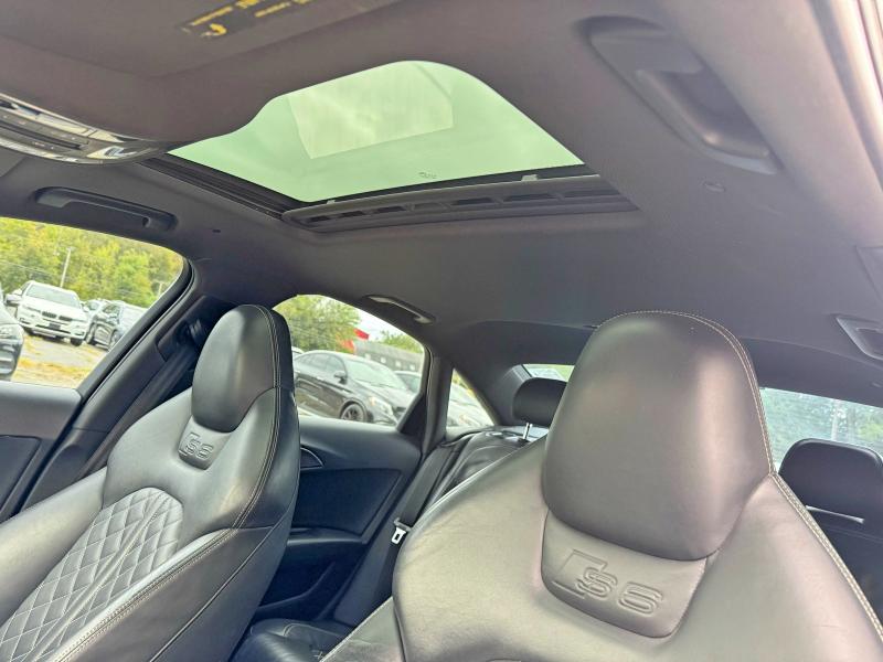 2013 Audi S6 მანქანა იყიდება აუქციონზე, vin: WAUF2AFC9DN103239, აუქციონის ნომერი: 67913236