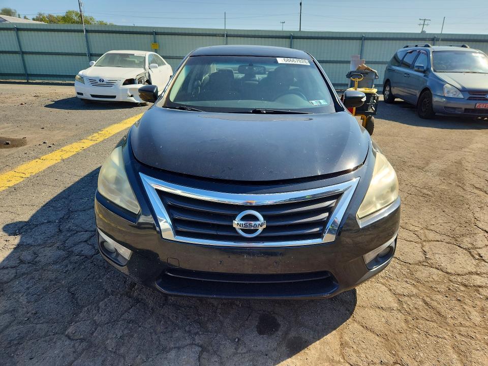 68667026 :رقم المزاد ، 1N4AL3AP1FC195029 vin ، 2015 Nissan Altima مزاد بيع