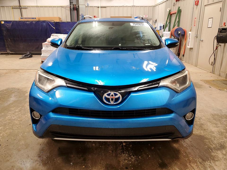 70450386 :رقم المزاد ، JTMRJREV9GD023745 vin ، 2016 Toyota Rav4 Hv مزاد بيع