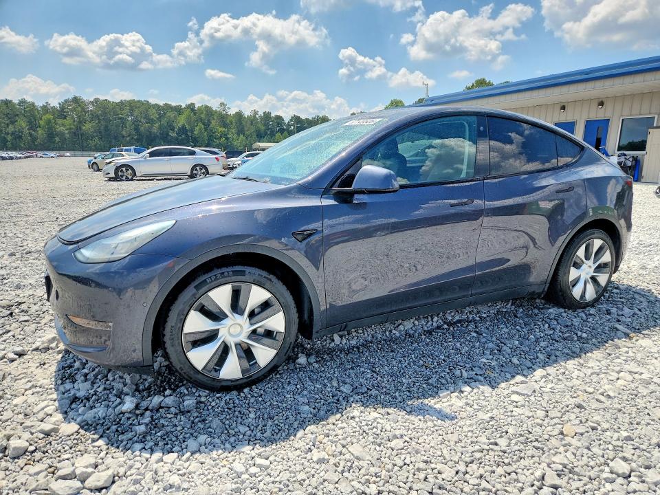 2021 Tesla Model Y მანქანა იყიდება აუქციონზე, vin: 5YJYGAEE1MF243204, აუქციონის ნომერი: 67149526