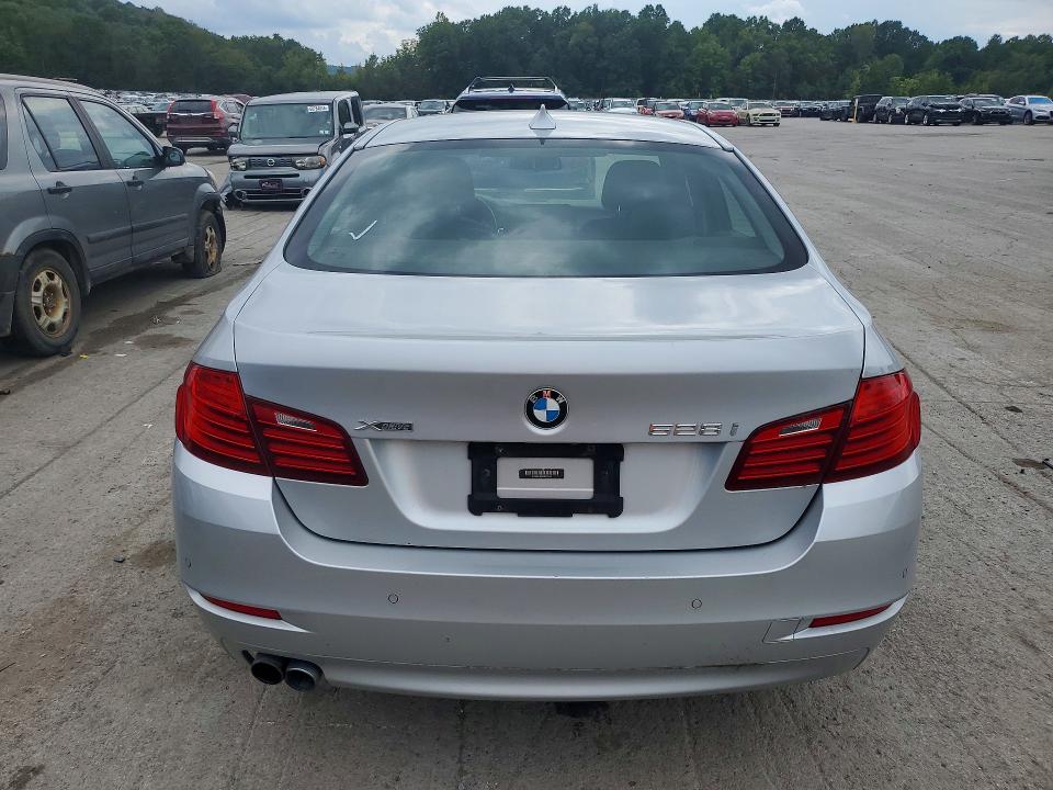 68880956 :رقم المزاد ، WBA5A7C50GG145721 vin ، 2016 Bmw 528 مزاد بيع