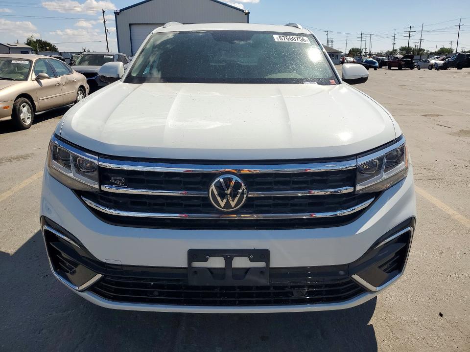 67660756 :رقم المزاد ، 1V2RE2CA9MC206543 vin ، 2021 Volkswagen Atlas Cross Sport مزاد بيع