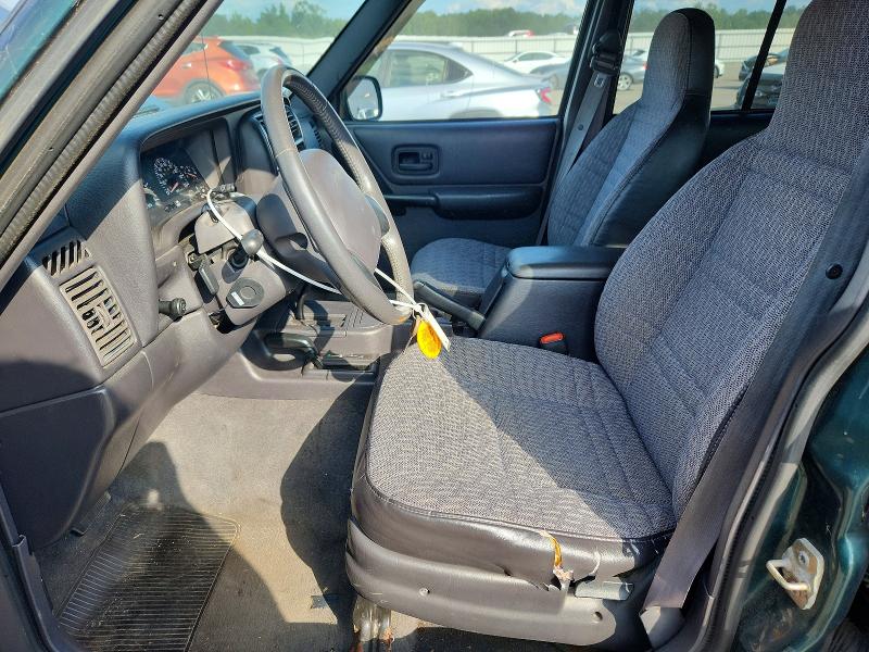67682576 :رقم المزاد ، 1J4FF48S0YL164357 vin ، 2000 Jeep Cherokee مزاد بيع