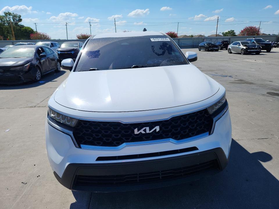 Продажа на аукционе авто 2022 Kia Sorento, vin: 5XYRG4LC2NG128404, номер лота: 67313956