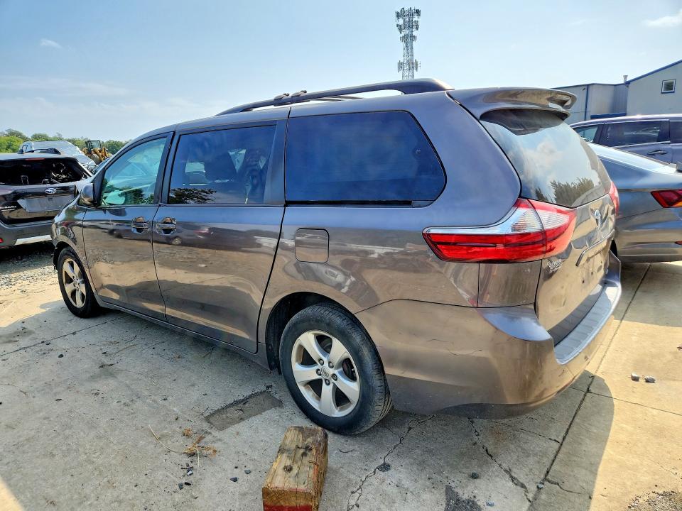 Продаж на аукціоні авто 2015 Toyota Sienna, vin: 5TDKK3DC6FS650594, номер лоту: 67738066