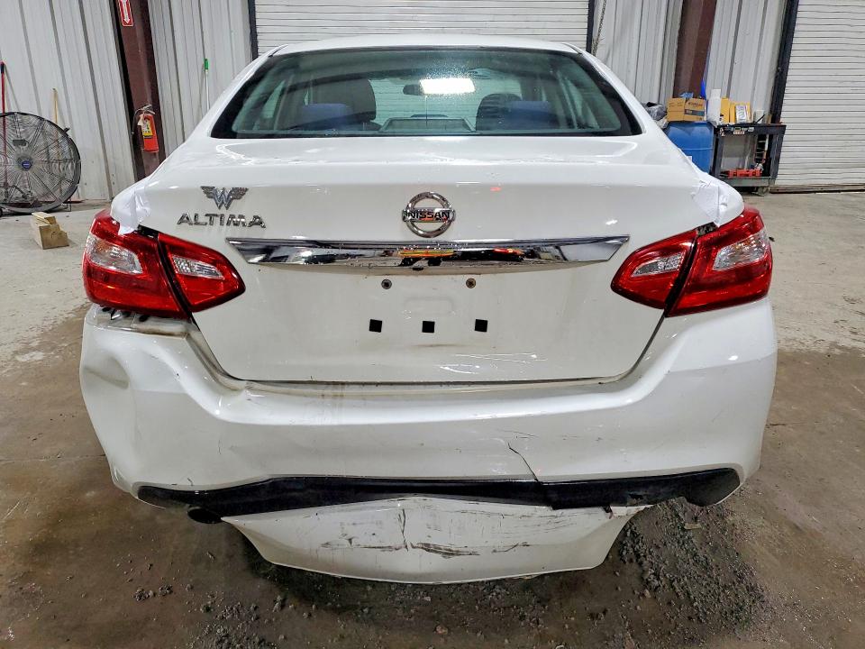 Продаж на аукціоні авто 2017 Nissan Altima, vin: 1N4AL3AP7HC118927, номер лоту: 69717896