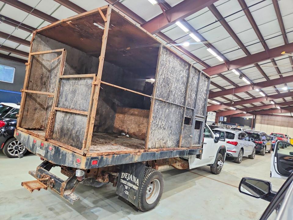 67661206 :رقم المزاد ، 1GD39SE79LF304171 vin ، 2020 Gmc Sierra مزاد بيع