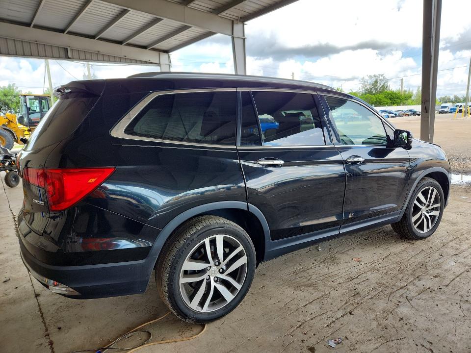 Продажа на аукционе авто 2017 Honda Pilot, vin: 5FNYF5H9XHB022991, номер лота: 67298046