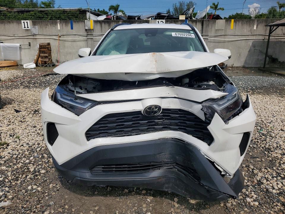 Aukcja sprzedaży 2022 Toyota Rav4, vin: 2T3W1RFVXNC199156, numer aukcji: 67692206