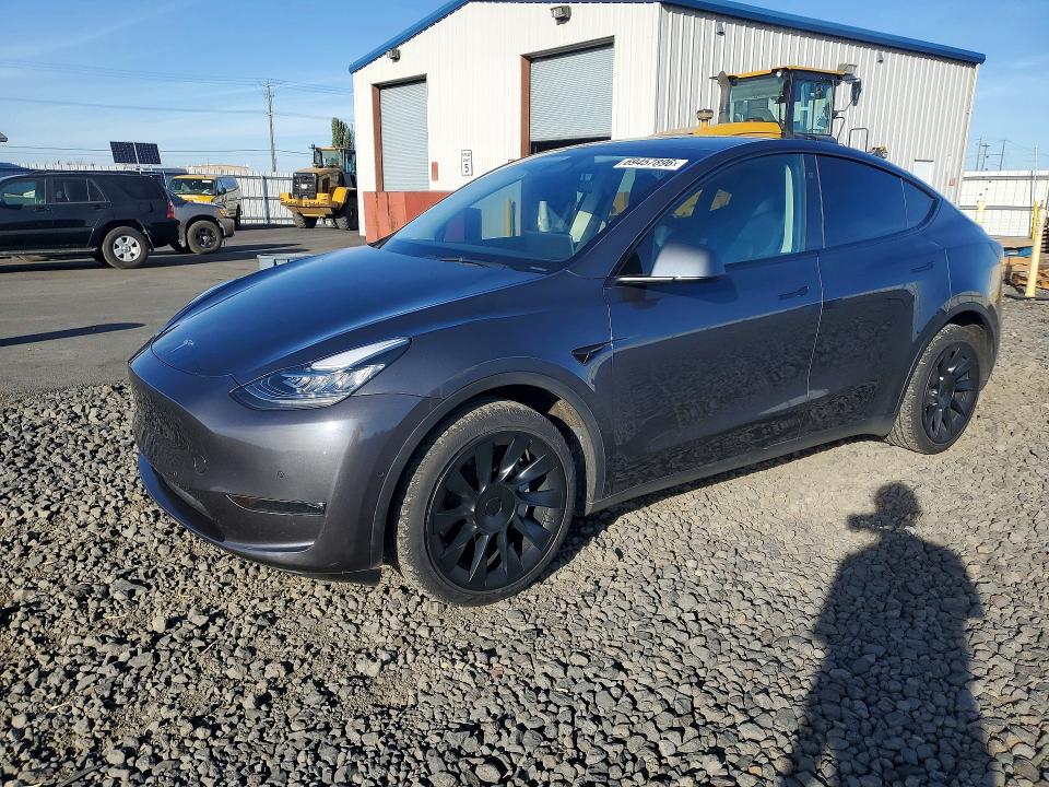 2022 Tesla Model Y მანქანა იყიდება აუქციონზე, vin: 7SAYGDEE0NA006075, აუქციონის ნომერი: 69457896