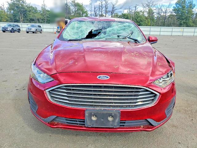Продаж на аукціоні авто 2019 Ford Fusion, vin: 3FA6P0LU6KR111195, номер лоту: 71079056