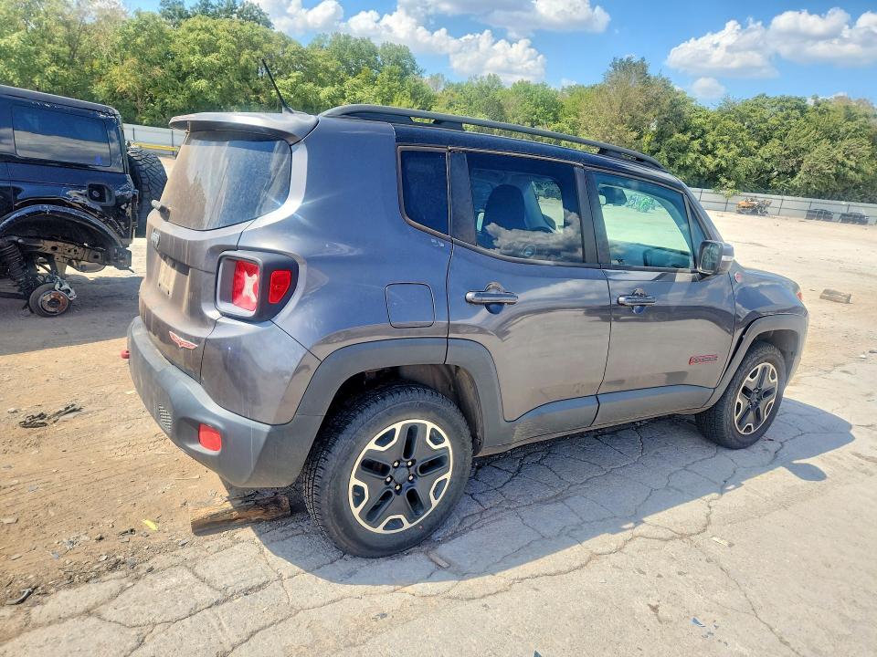 2016 Jeep Renegade მანქანა იყიდება აუქციონზე, vin: ZACCJBCT3GPD98529, აუქციონის ნომერი: 68946956