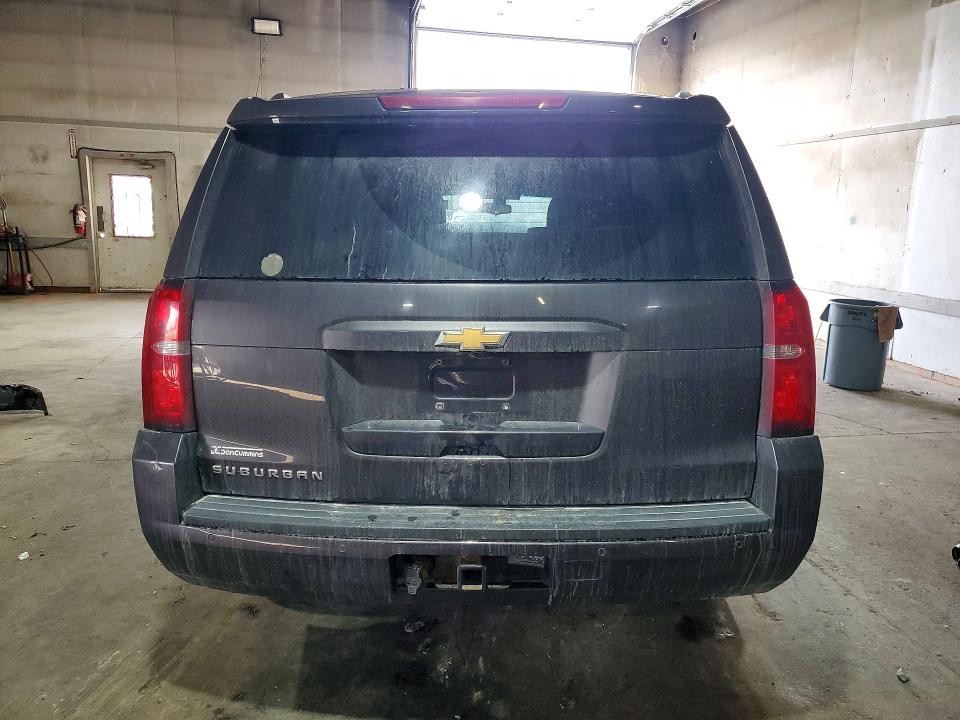 2016 Chevrolet Suburban მანქანა იყიდება აუქციონზე, vin: 1GNSKGEC8GR404546, აუქციონის ნომერი: 68507556